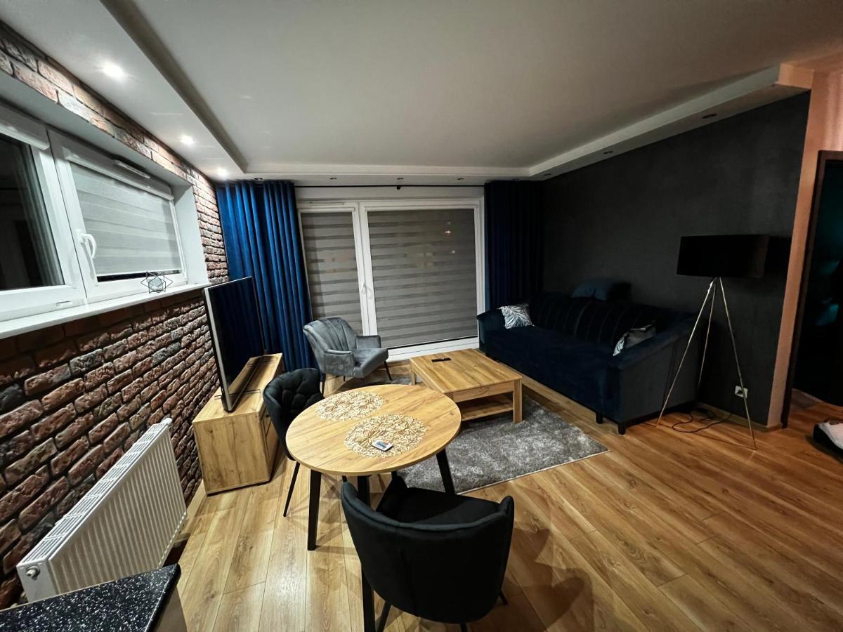 Apartament Vip-2 Reda Esterno foto