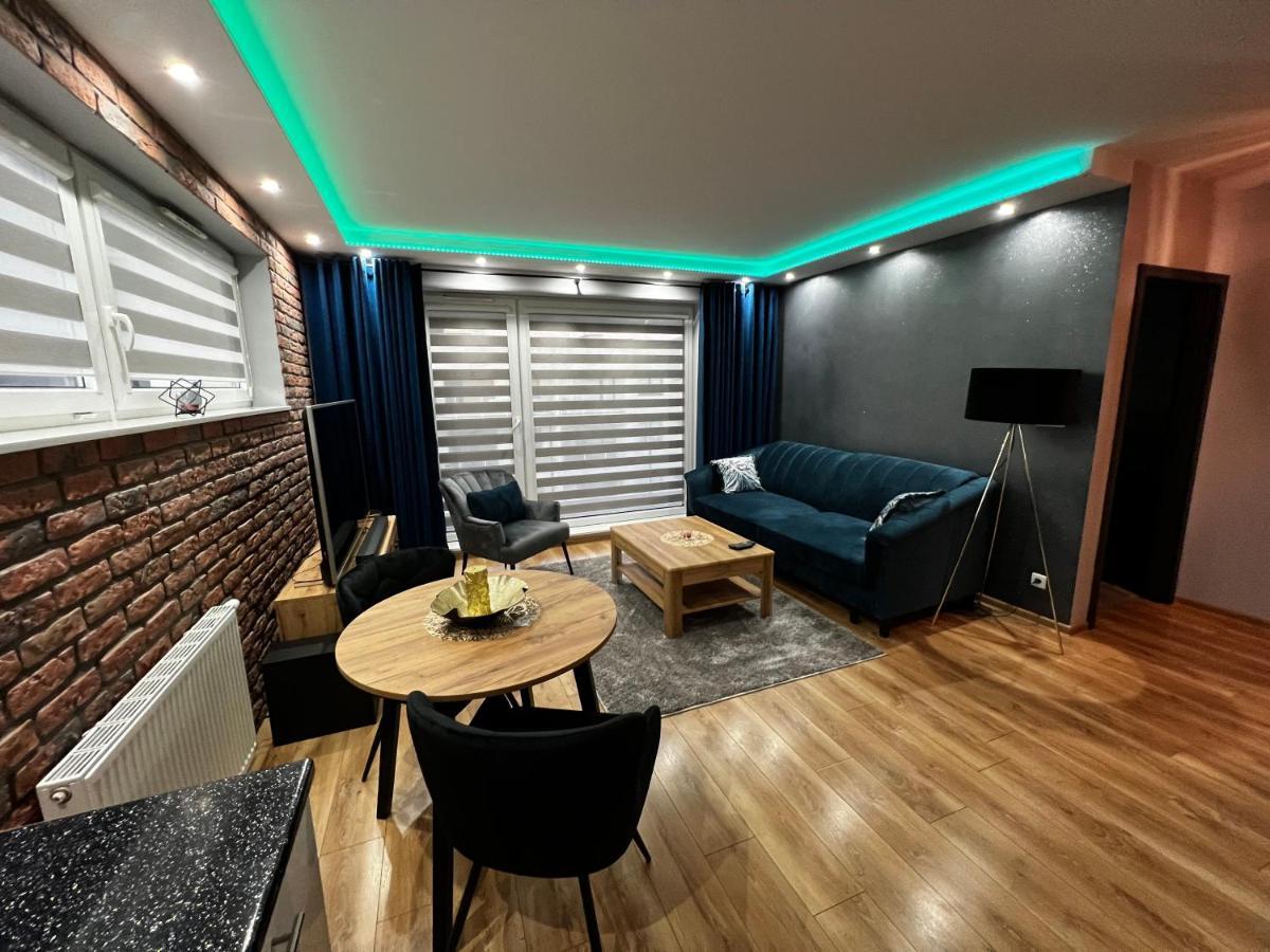 Apartament Vip-2 Reda Esterno foto