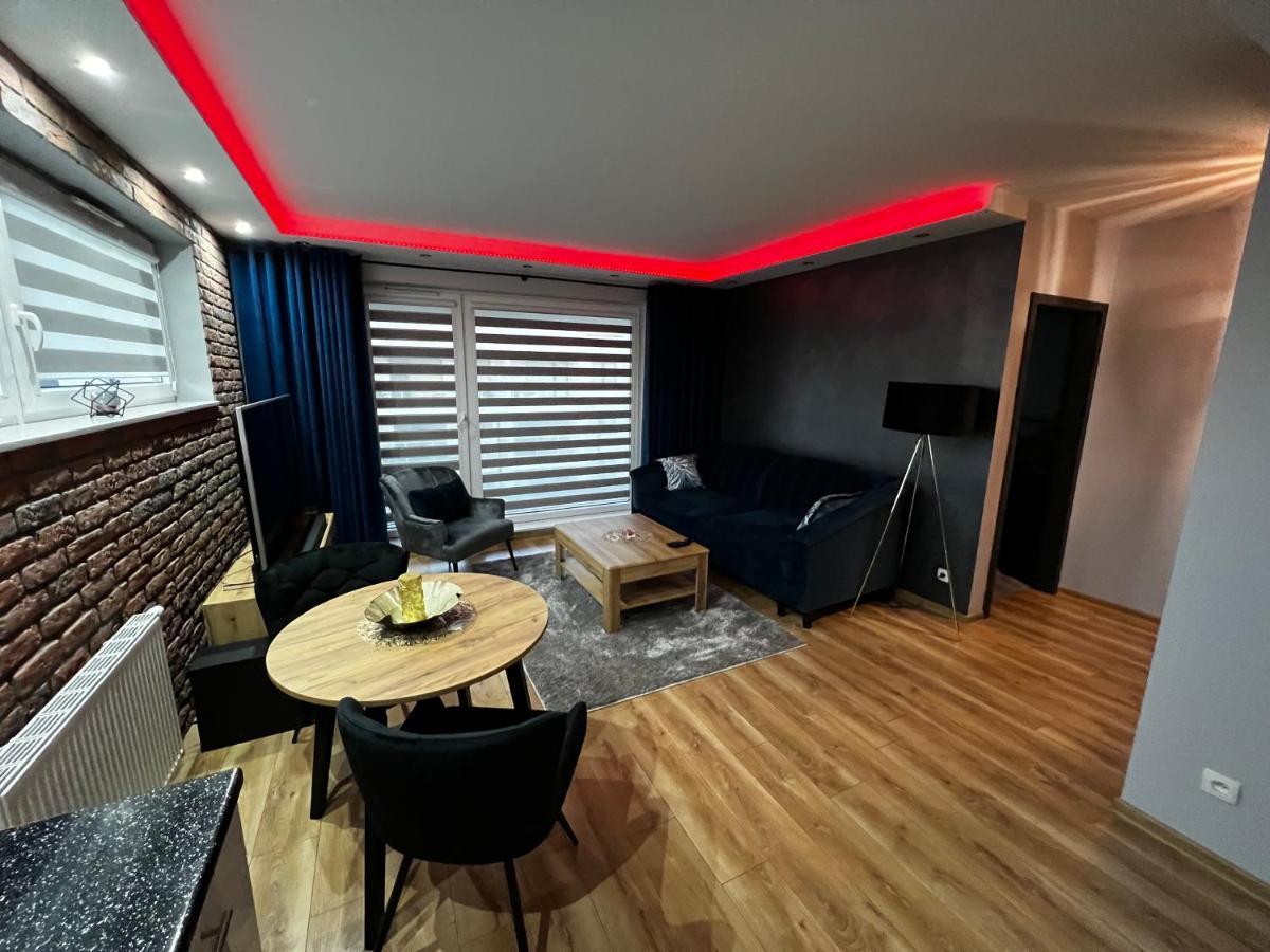 Apartament Vip-2 Reda Esterno foto